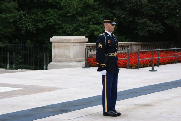 tomb-of-unknowns